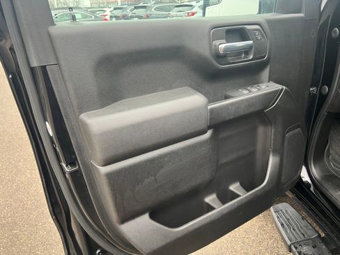 Used 2021 Chevrolet Silverado 1500 Custom Trail Boss image 16