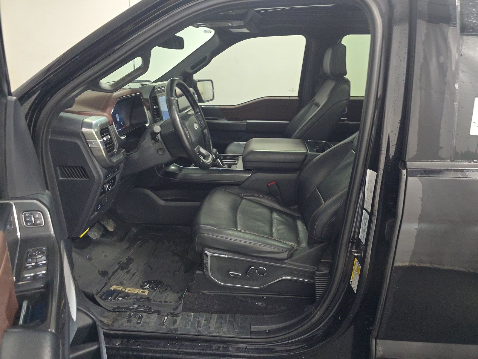 Used 2023 Ford F150 Lariat w/ Equipment Group 502A High AWD/4WD image 13