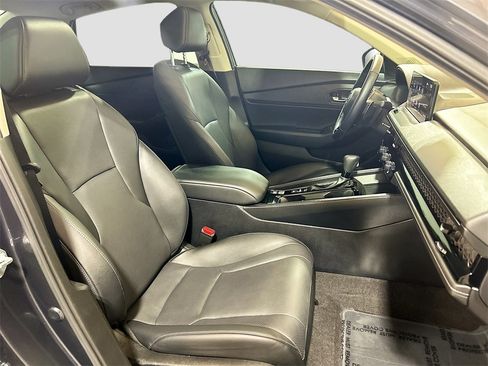 Used 2025 Honda Accord EX-L image 25