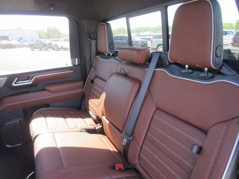 New 2026 GMC Sierra 2500 Denali Ultimate w/ Max Trailering Package AWD/4WD image 14