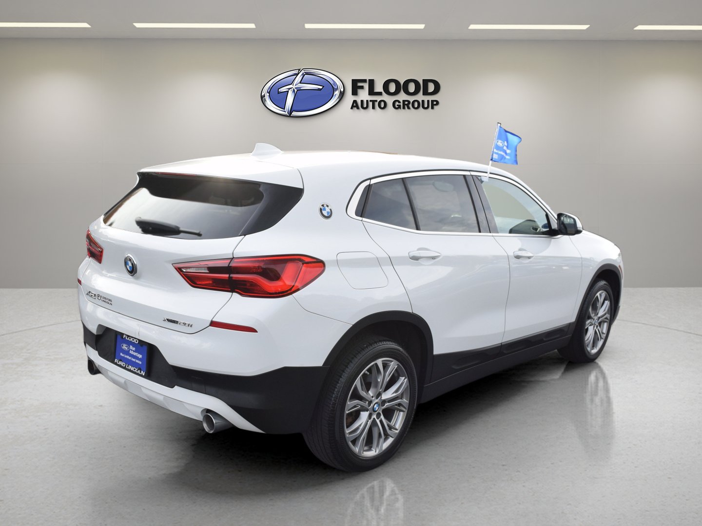 Used 2018 BMW X2 xDrive28i w/ Convenience Package AWD/4WD image 4