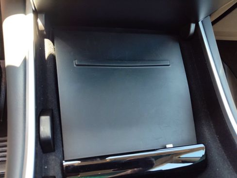Used 2018 Tesla Model 3 Long Range RWD image 28