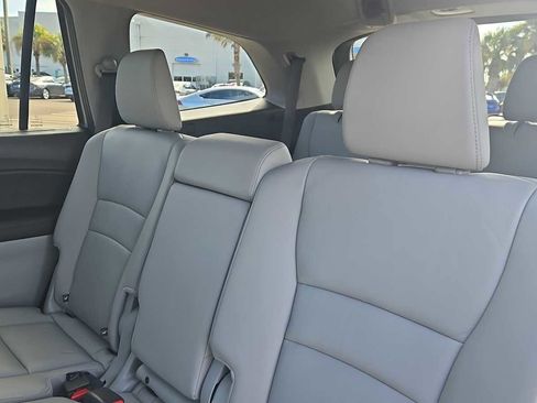 Used 2022 Honda Pilot EX-L image 25