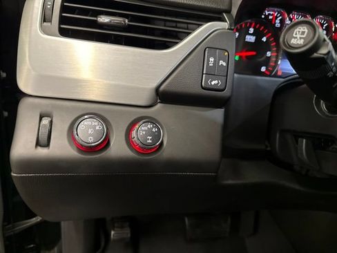 Used 2016 GMC Yukon SLE w/ Convenience Package AWD/4WD image 20
