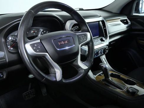 Used 2017 GMC Acadia SLE w/ Driver Alert Package I AWD/4WD image 19