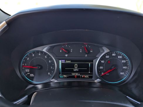 Used 2018 Chevrolet Equinox Premier image 29