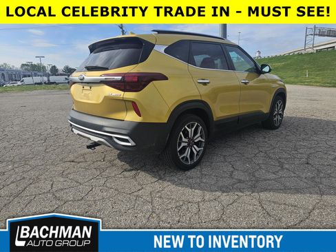 Used 2021 Kia Seltos SX w/ SX Sunroof Package image 7
