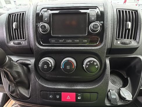 Used 2015 RAM ProMaster 2500 w/ Interior Convenience Group FWD image 25