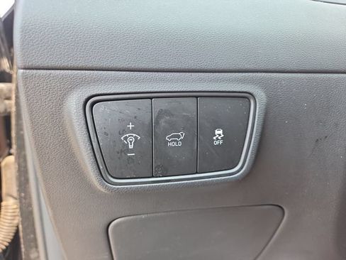 Certified 2023 Hyundai Tucson Limited AWD/4WD image 16