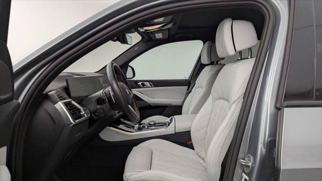 Used 2026 BMW X5 sDrive40i RWD image 14