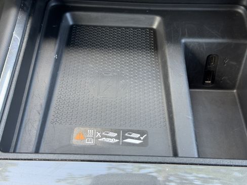 Used 2025 GMC Acadia Elevation AWD/4WD image 23