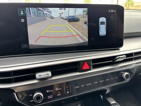 New 2025 Kia Sorento S FWD image 11