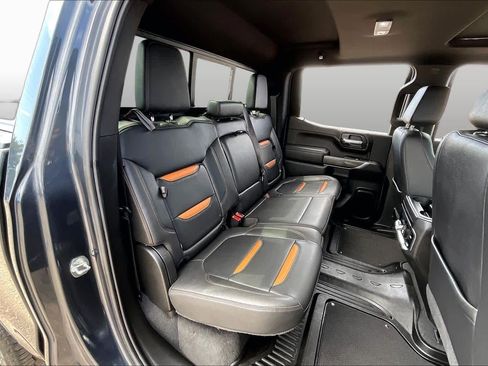 Used 2022 GMC Sierra 1500 AT4 w/ AT4 Premium Package AWD/4WD image 16