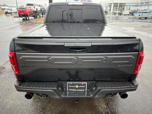 Used 2018 Ford F150 Raptor w/ Equipment Group 802A Luxury image 11