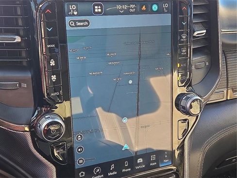 Used 2022 RAM 3500 Limited image 18