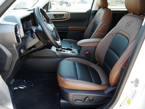 New 2026 Ford Bronco Sport Outer Banks w/ Outer Banks Tech Package+ AWD/4WD image 10