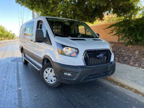 Used 2025 Ford Transit 250 Low Roof w/ Exterior Upgrade Package RWD image 2