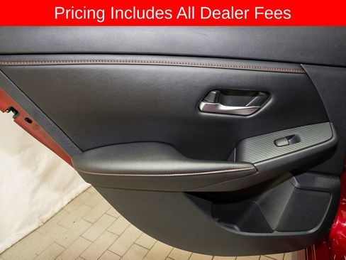 Certified 2025 Nissan Sentra SR FWD image 9