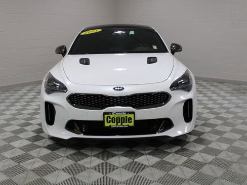 Used 2021 Kia Stinger GT2 image 2