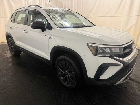 Certified 2023 Volkswagen Taos S image 10