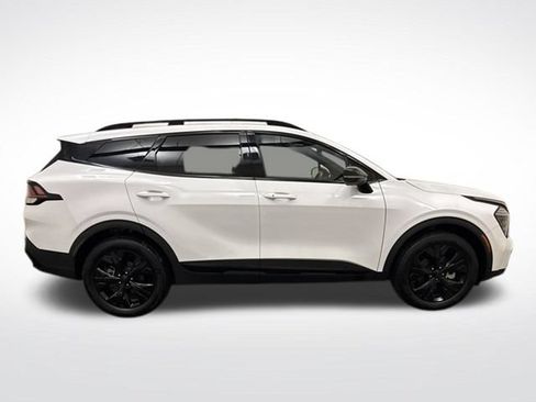 Certified 2025 Kia Sportage X-Line w/ Premium Package AWD/4WD image 4