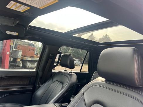 Used 2021 Ford Expedition Max Limited AWD/4WD image 25