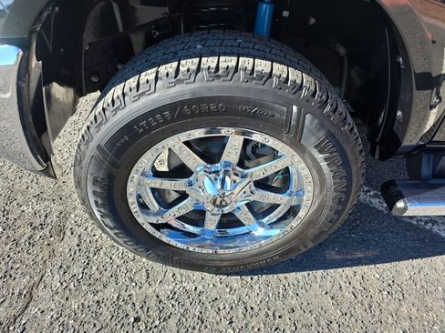 Used 2018 RAM 2500 Longhorn w/ Longhorn Southfork Package image 14