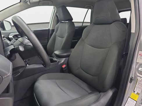 Certified 2025 Toyota RAV4 XLE image 12