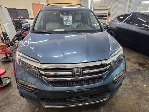 Used 2016 Honda Pilot Touring image 2