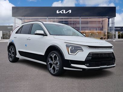 New 2025 Kia Niro EX Touring