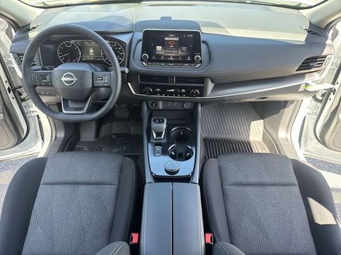 New 2026 Nissan Rogue SV AWD/4WD image 9