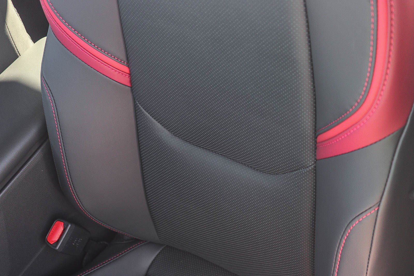 New 2027 Toyota Prius Plug-In Hybrid FWD image 25