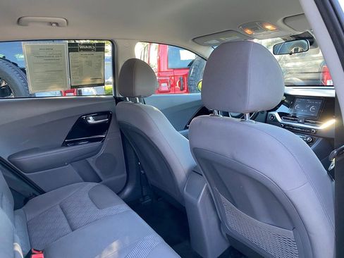Used 2022 Kia Niro LXS w/ Digital Cluster Package FWD image 33