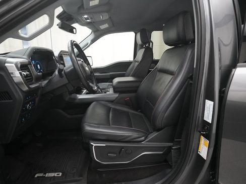 Used 2022 Ford F150 Lariat w/ Trailer Tow Package AWD/4WD image 8