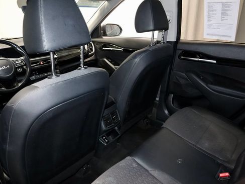 Used 2024 Kia Seltos S AWD/4WD image 22