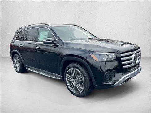 New 2026 Mercedes-Benz GLS 450 4MATIC image 7