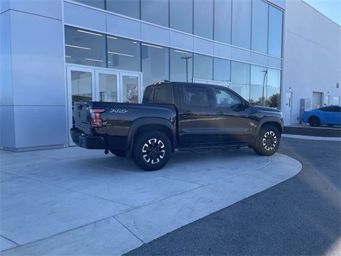 Used 2024 Nissan Frontier Pro-X image 5