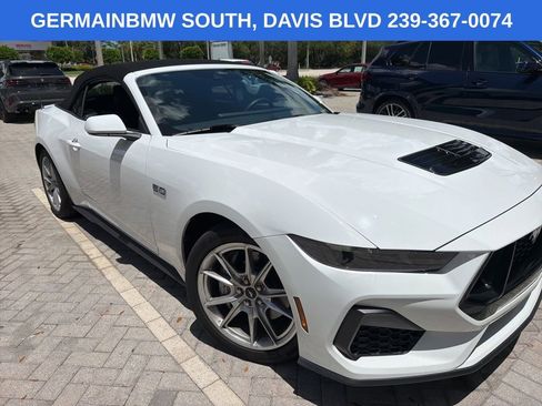 Used 2025 Ford Mustang GT Premium RWD image 14