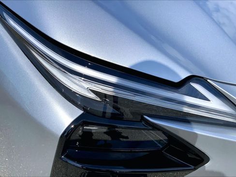 New 2026 Lexus ES 500e AWD/4WD image 13