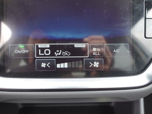 Certified 2025 Subaru Crosstrek 2.5i Limited AWD/4WD image 19