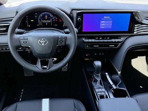 New 2026 Toyota Camry SE image 12