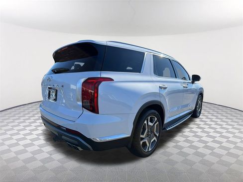 Used 2025 Hyundai Palisade Limited image 5