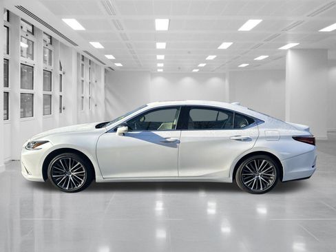 Used 2024 Lexus ES 350 w/ Premium Package image 8