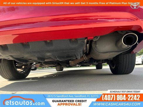 Used 2012 Toyota Camry XLE image 23