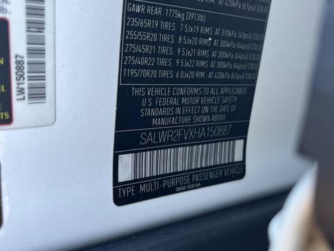 Used 2017 Land Rover Range Rover Sport HSE image 14