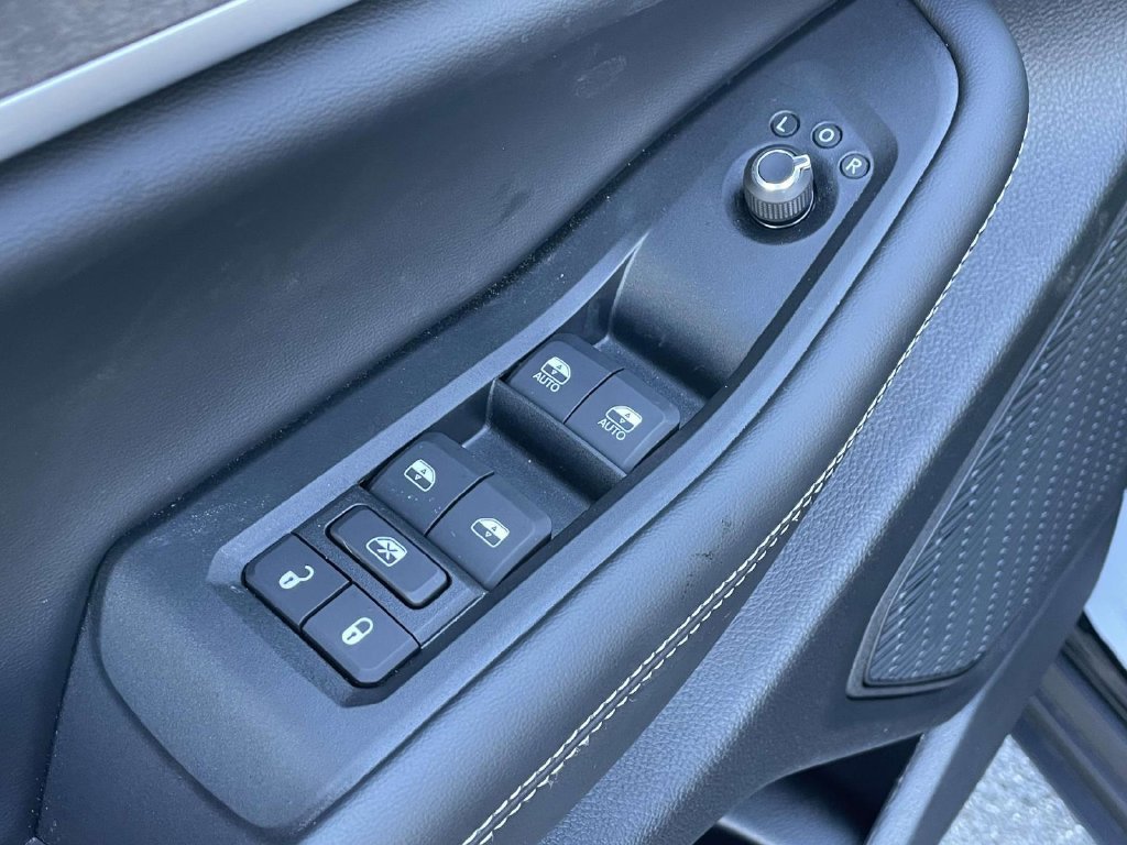 New 2026 Jeep Grand Cherokee Altitude AWD/4WD image 24
