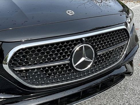 Certified 2025 Mercedes-Benz E 350 4MATIC Sedan image 37