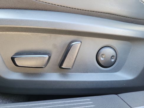 Certified 2023 Nissan Rogue SL w/ SL Premium Package FWD image 16
