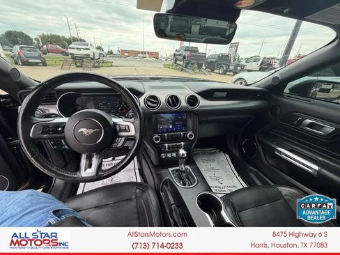 Used 2022 Ford Mustang GT Premium w/ Equipment Group 401A RWD image 18