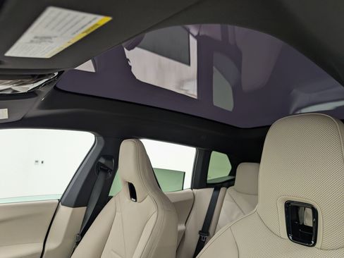 New 2026 BMW iX xDrive60 image 16